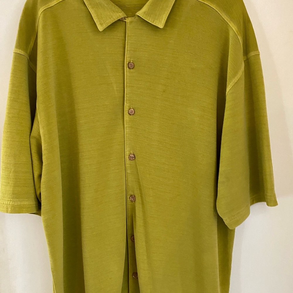 Tommy Bahama SS Large
